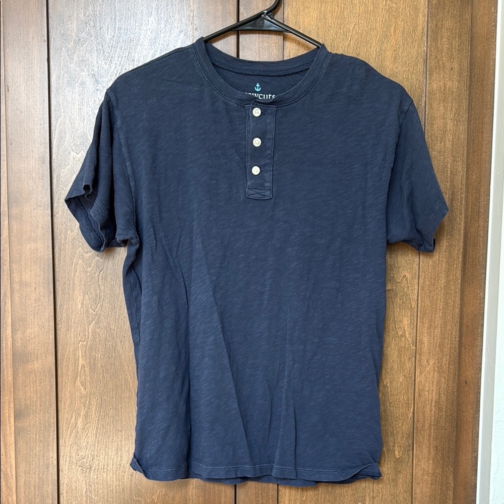 Like New XL J. Crew Crewcuts Boys Henley Tshirt